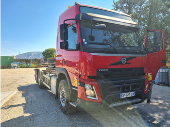 Hook lift truck VOLVO FMX460