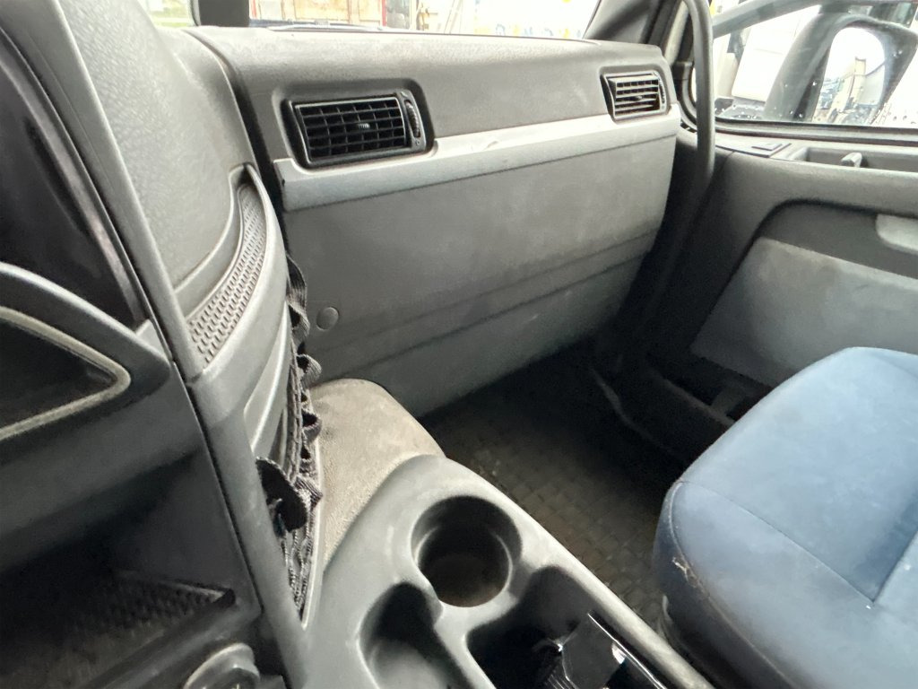 Hook lift truck VOLVO FM 400 6X2