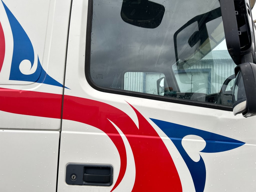 Hook lift truck VOLVO FM 400 6X2