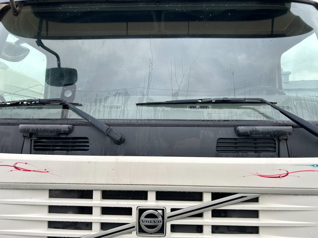 Hook lift truck VOLVO FM 400 6X2