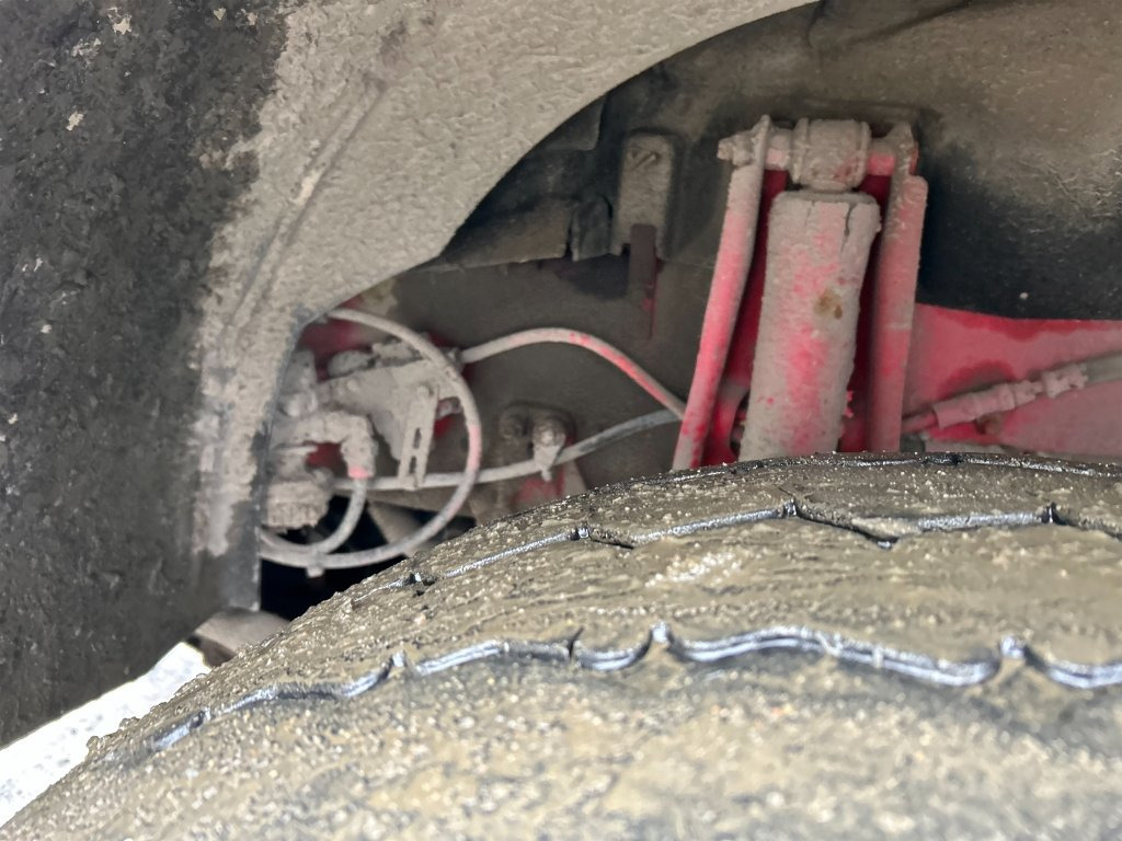 Hook lift truck VOLVO FM 400 6X2