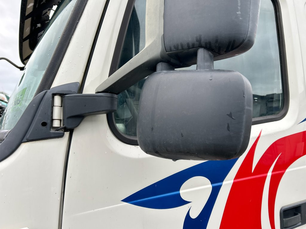 Hook lift truck VOLVO FM 400 6X2