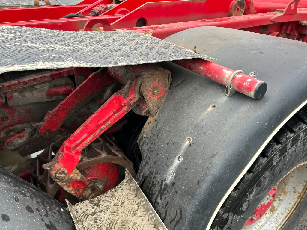 Hook lift truck VOLVO FM 400 6X2