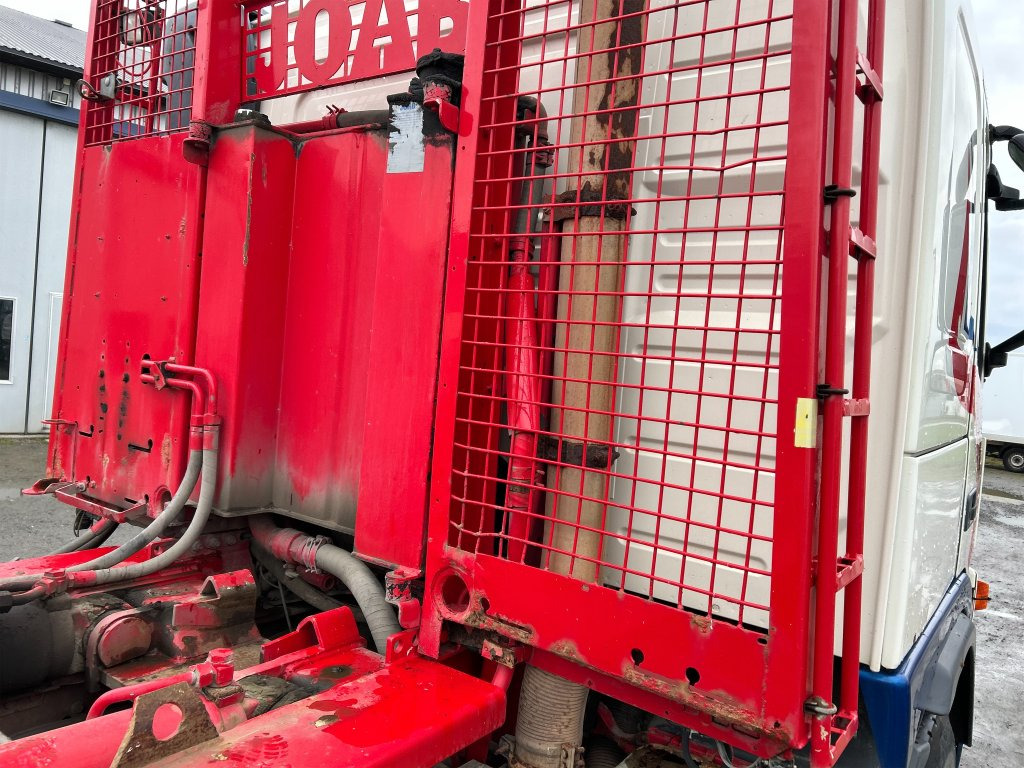 Hook lift truck VOLVO FM 400 6X2