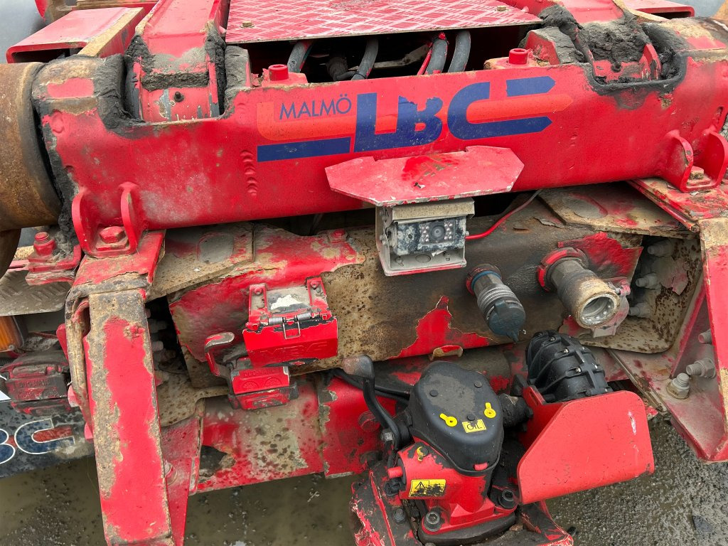 Hook lift truck VOLVO FM 400 6X2