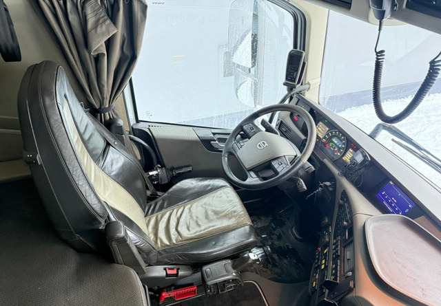 Hook lift truck VolvoFh13 540