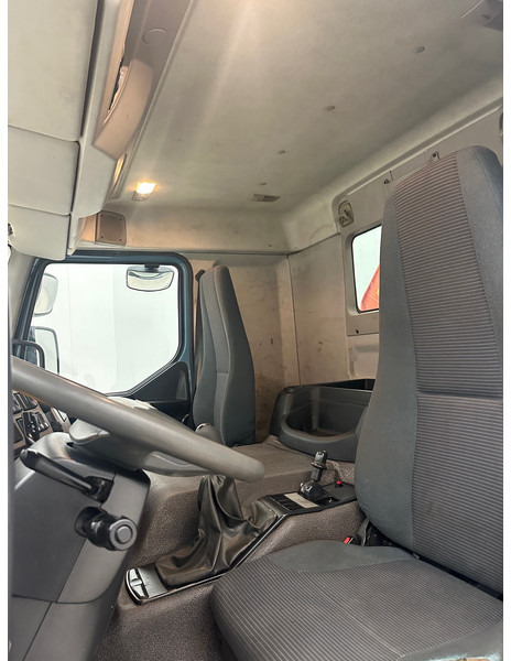 Hook lift truck Volvo FE 280