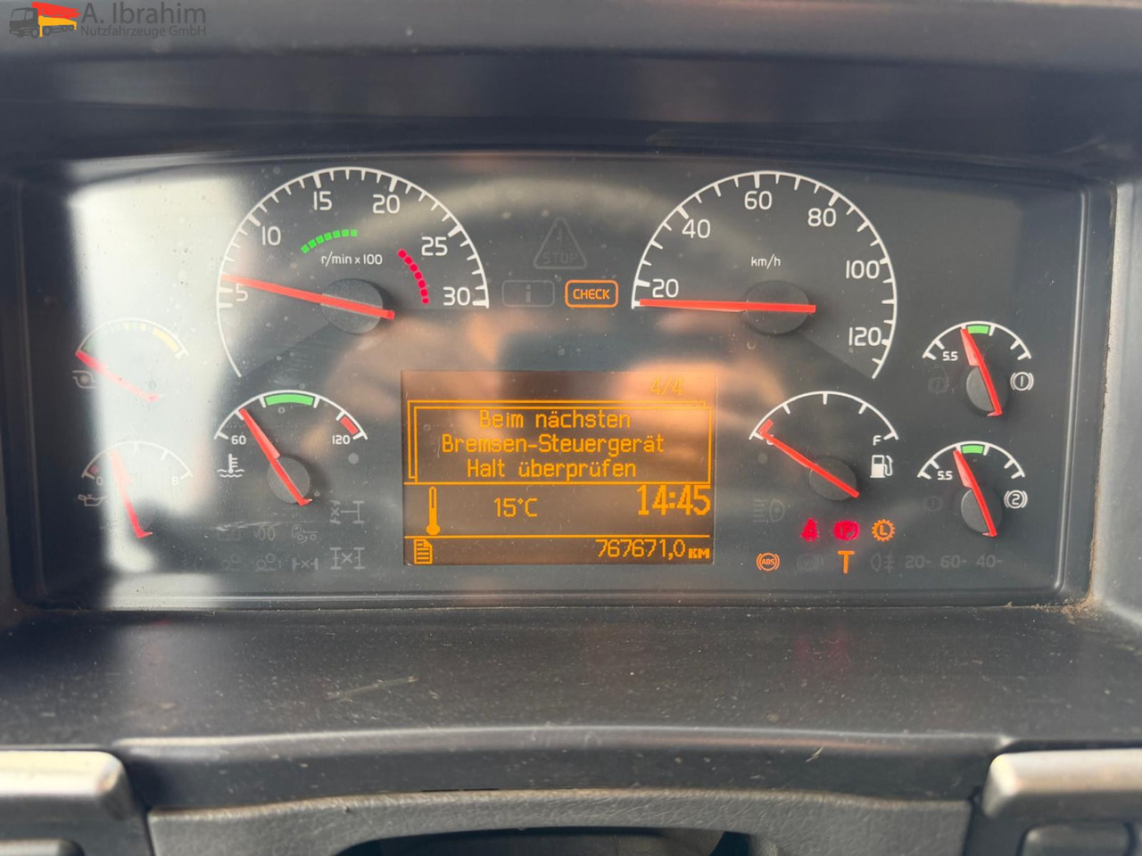 Hook lift truck Volvo FH12-420 8x2 Fahrzeugpapiere Schweiz