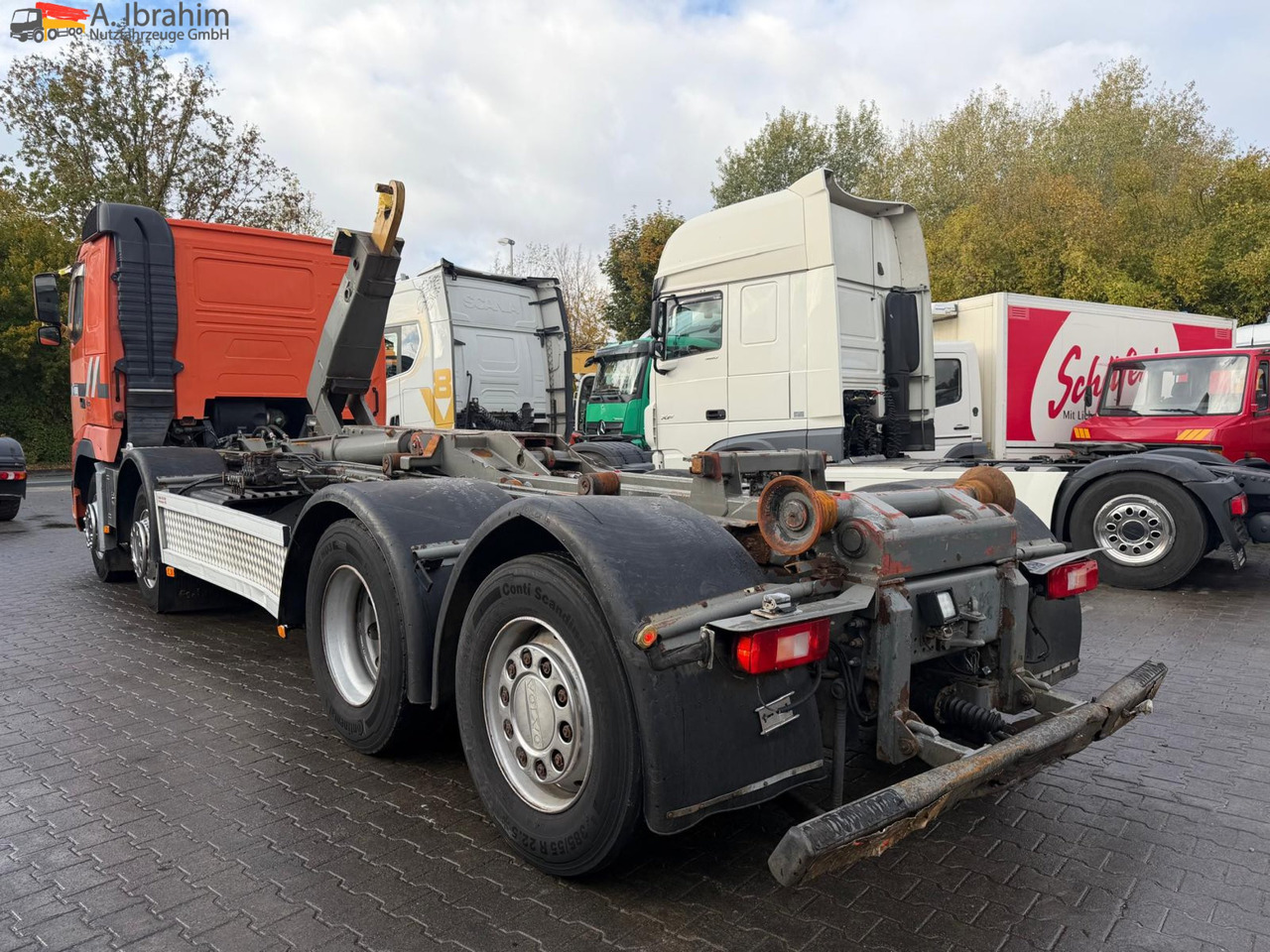 Hook lift truck Volvo FH12-420 8x2 Fahrzeugpapiere Schweiz