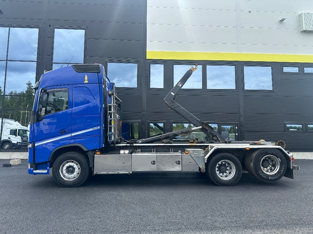 Hook lift truck Volvo FH13 540 6x2 Manuaali