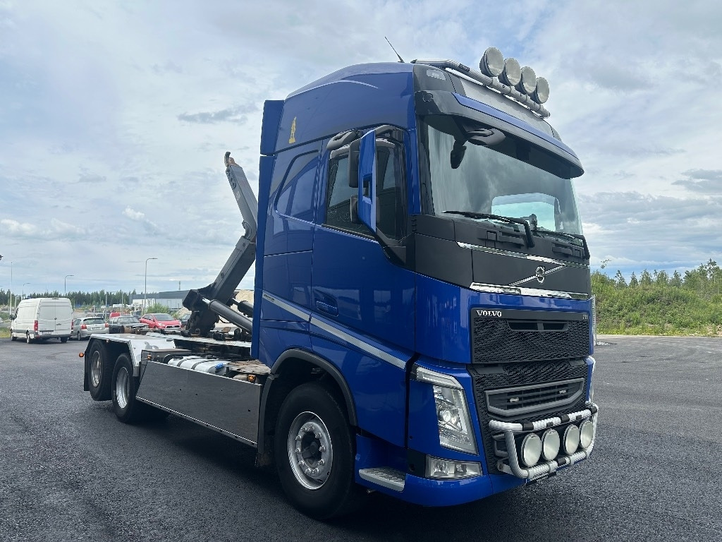 Hook lift truck Volvo FH13 540 6x2 Manuaali