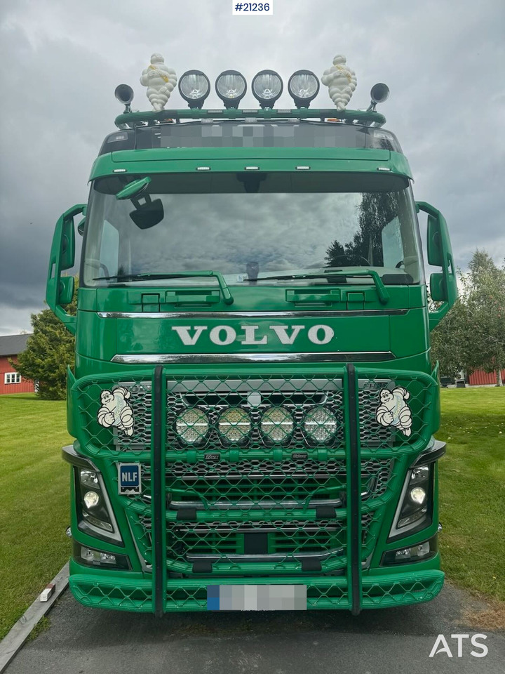 Hook lift truck Volvo FH16