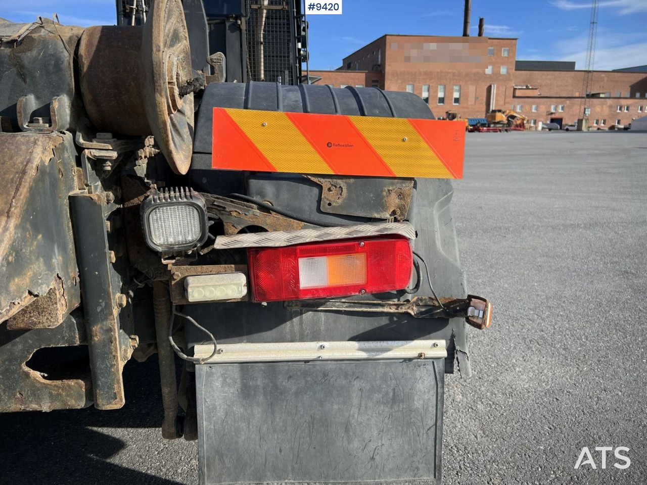 Hook lift truck Volvo FH16 8*4 Tridem Hooklift