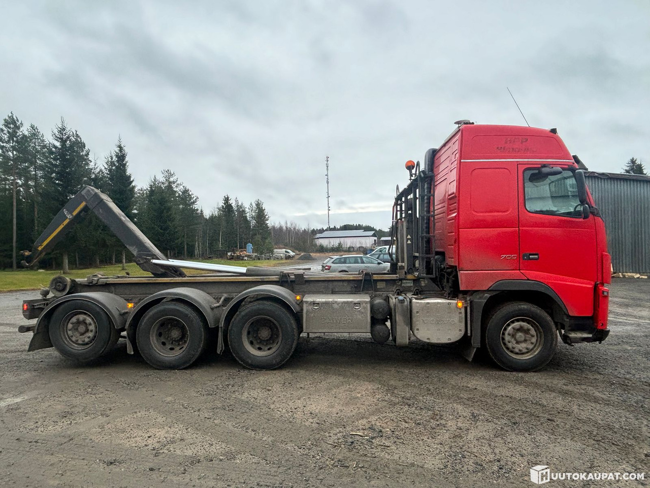 Hook lift truck Volvo FH16 hooklift truck. 2010, Kalajoki