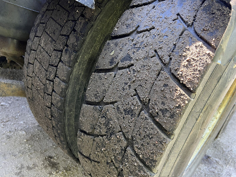 Hook lift truck Volvo FH480