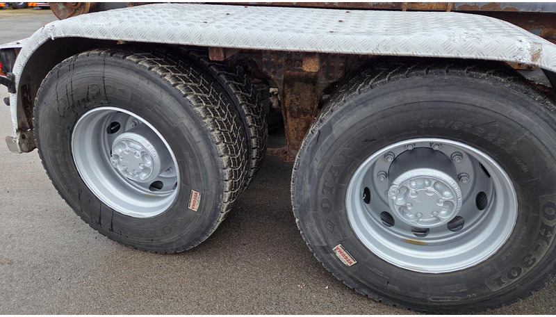 Hook lift truck Volvo FH500 6X4