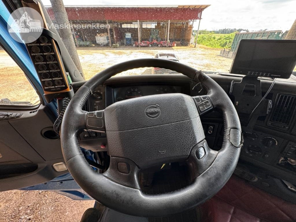 Hook lift truck Volvo FH 16 550