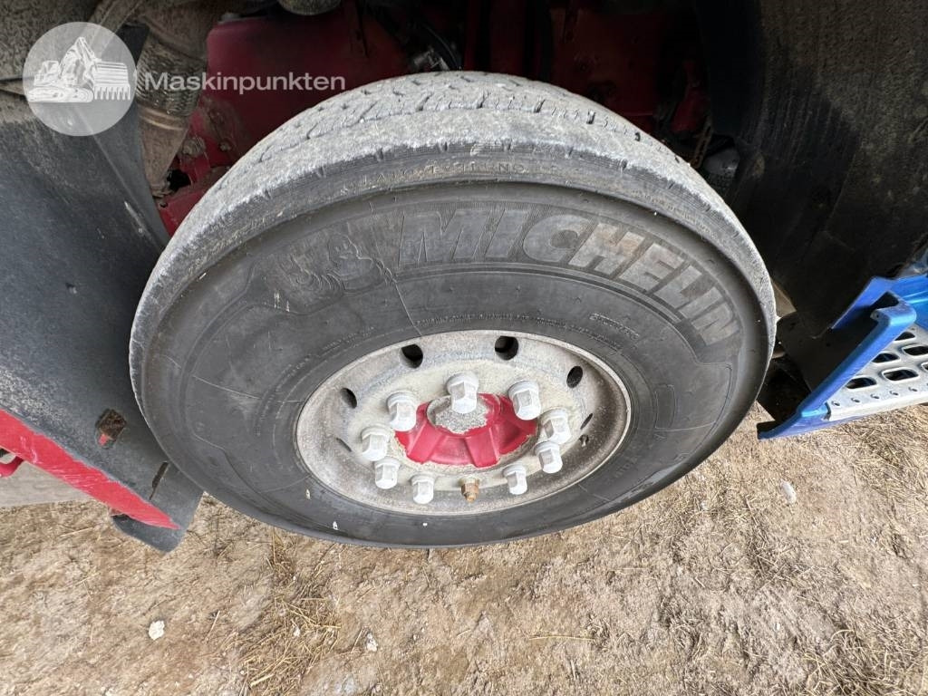 Hook lift truck Volvo FH 16 550