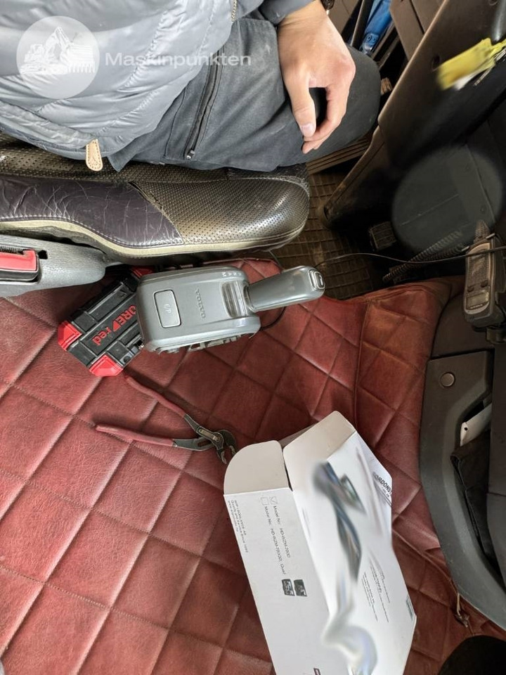 Hook lift truck Volvo FH 16 550