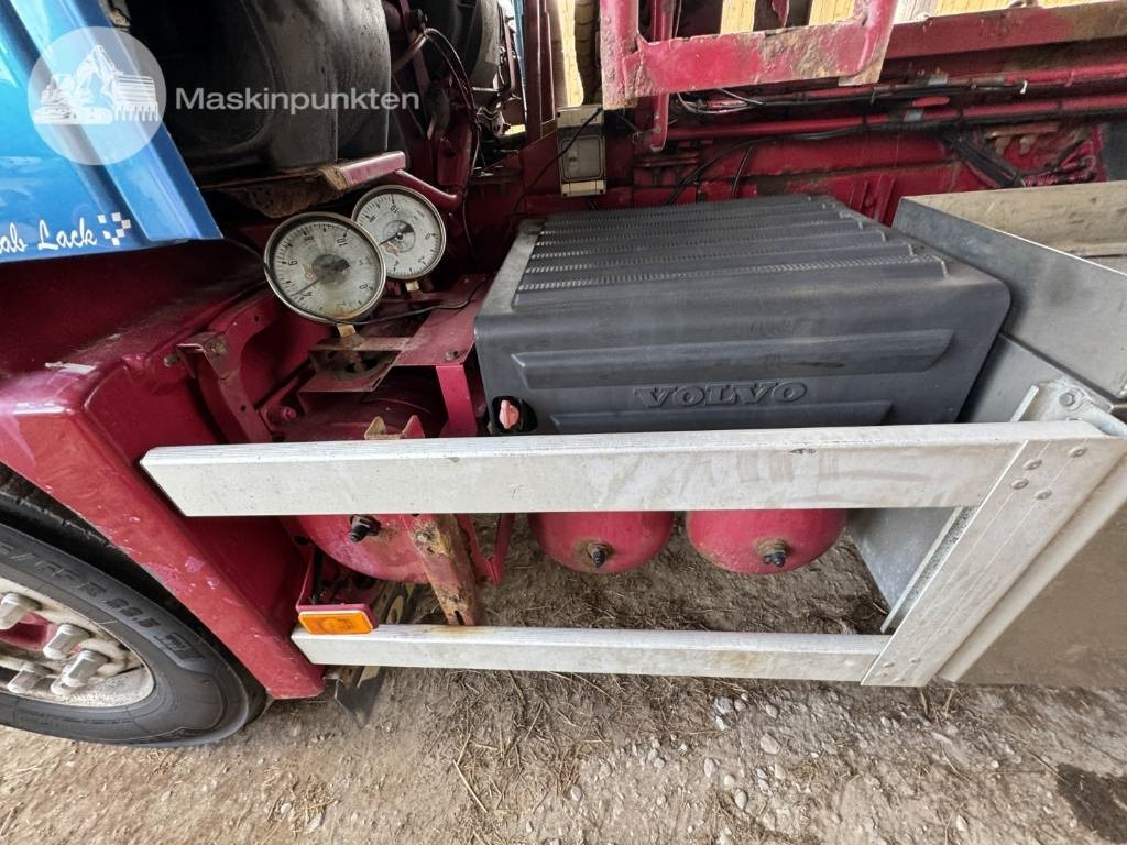 Hook lift truck Volvo FH 16 550