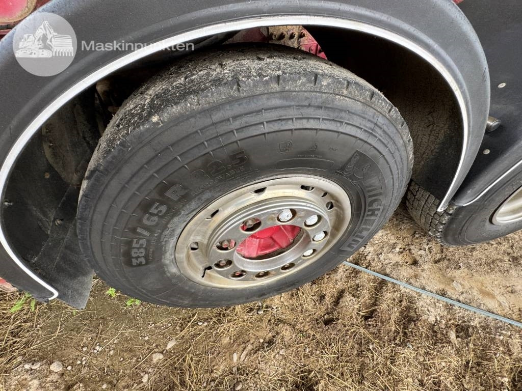 Hook lift truck Volvo FH 16 550