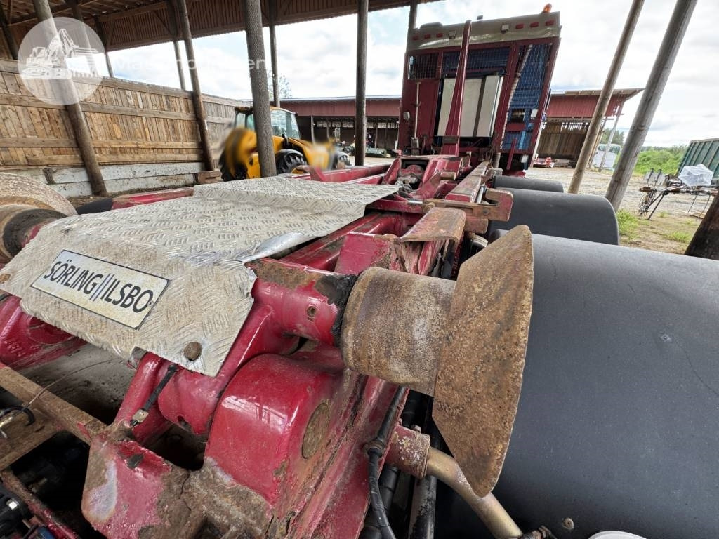 Hook lift truck Volvo FH 16 550