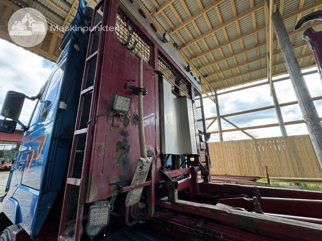 Hook lift truck Volvo FH 16 550