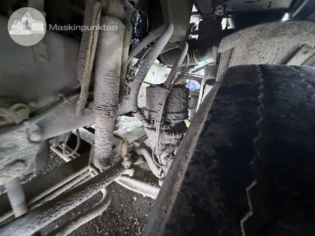 Hook lift truck Volvo FH 16 660