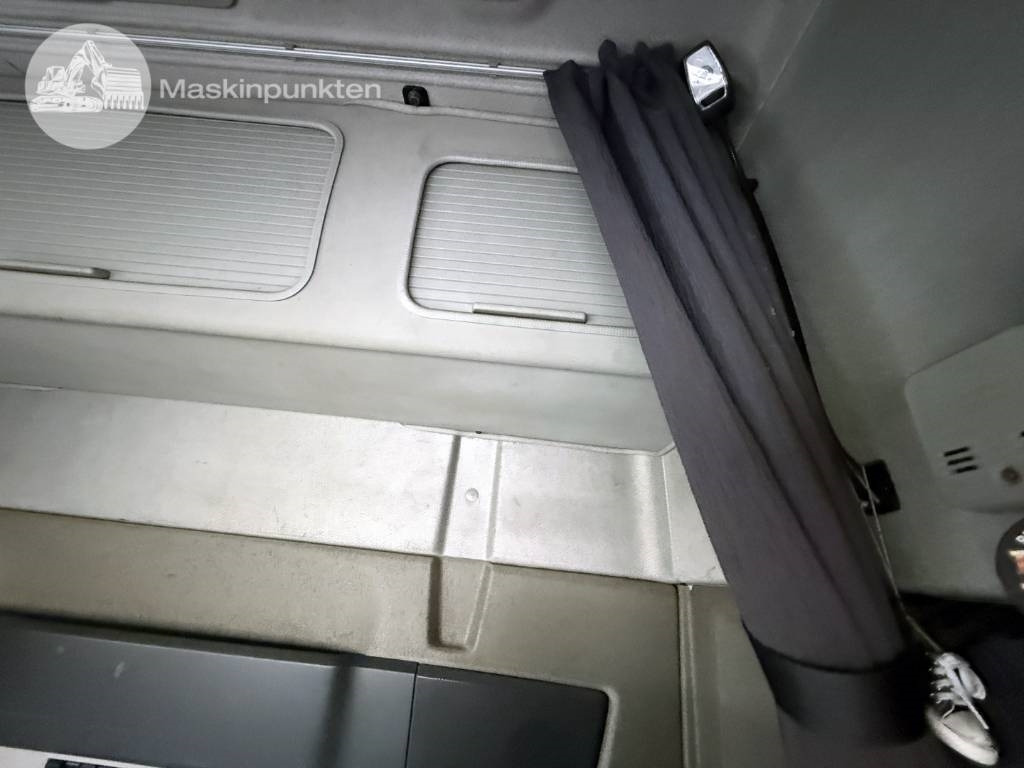 Hook lift truck Volvo FH 16 660