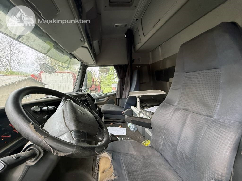 Hook lift truck Volvo FH 16 660