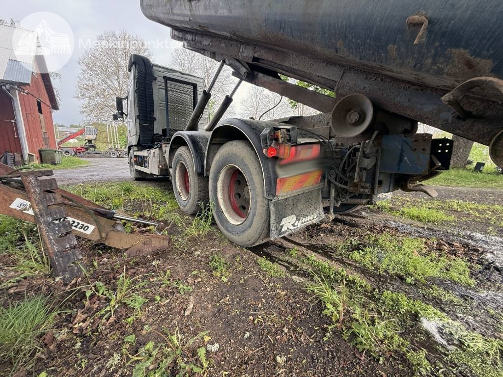 Hook lift truck Volvo FH 16 660