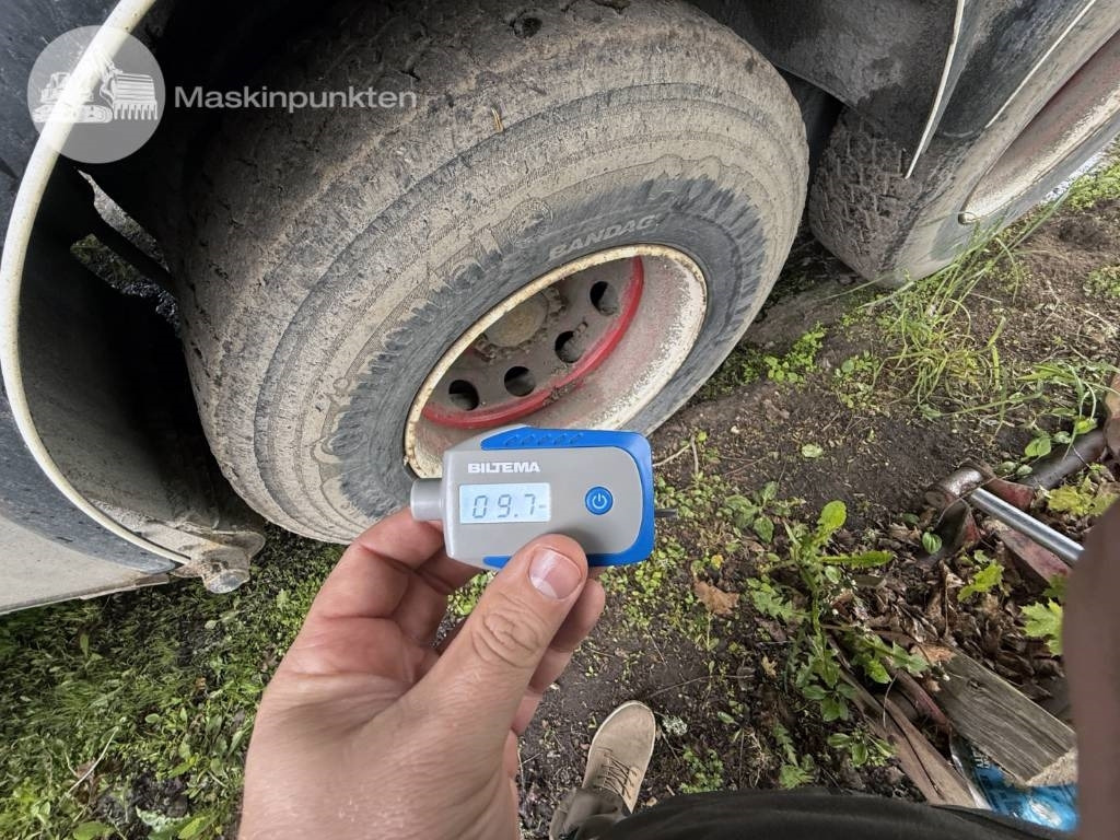 Hook lift truck Volvo FH 16 660