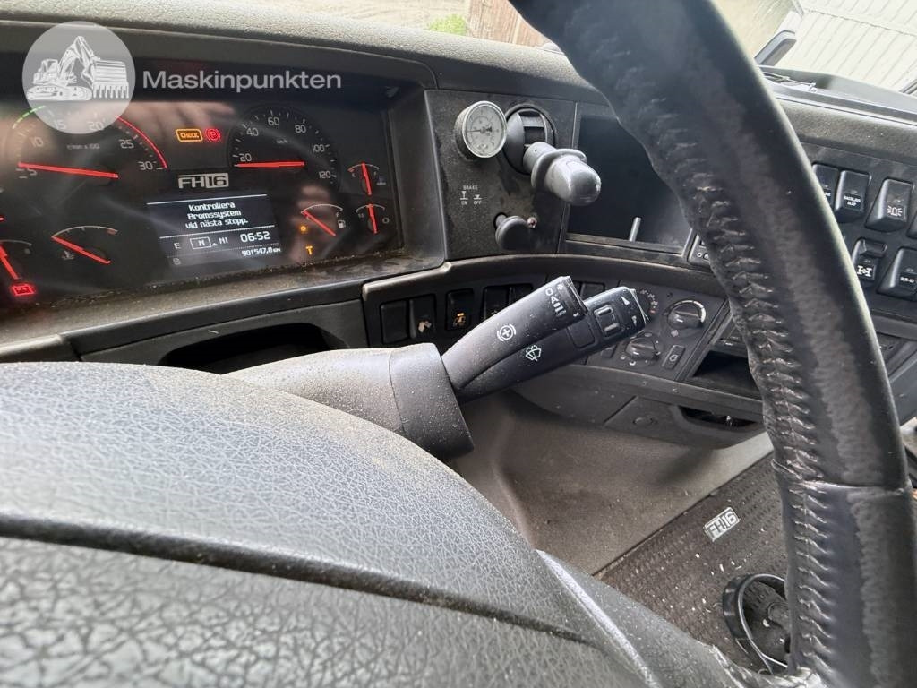 Hook lift truck Volvo FH 16 660