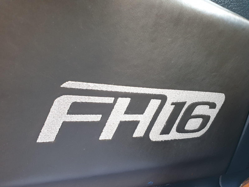 Hook lift truck Volvo FH 16 750