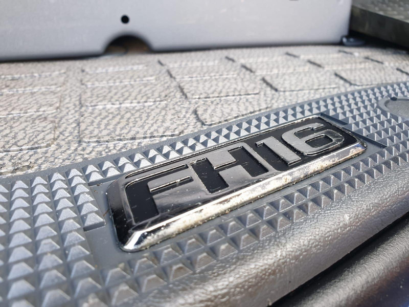 Hook lift truck Volvo FH 16 750