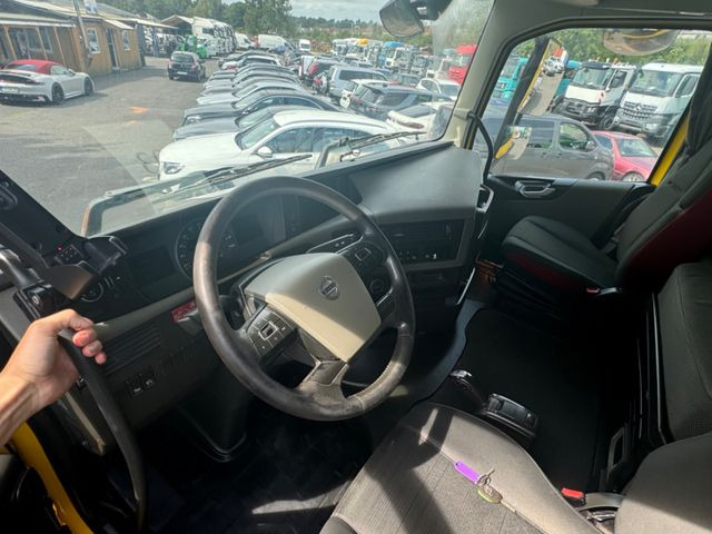 Hook lift truck Volvo FH 460