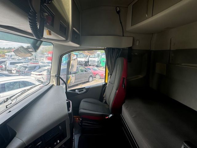 Hook lift truck Volvo FH 460