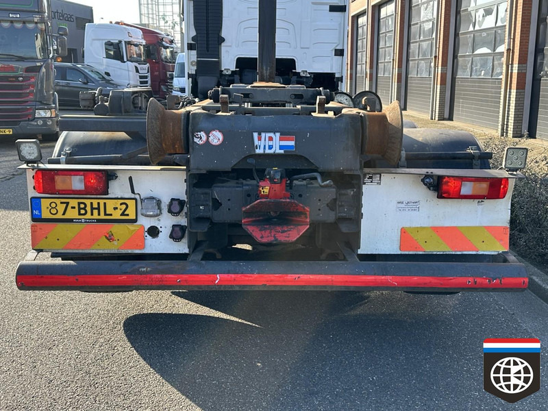 Hook lift truck Volvo FH 460 - 6x2/4 - VDL HOOKLIFT