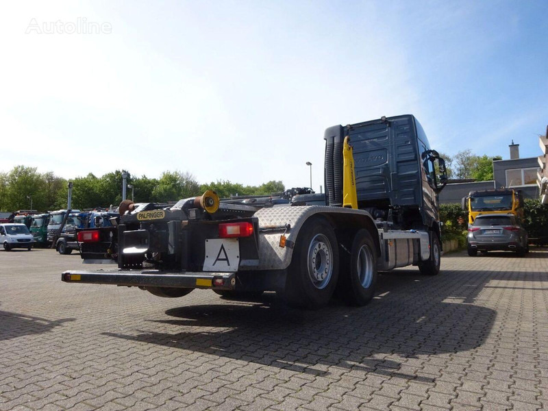 Hook lift truck Volvo FH 460 Hook lift truck 6x2
