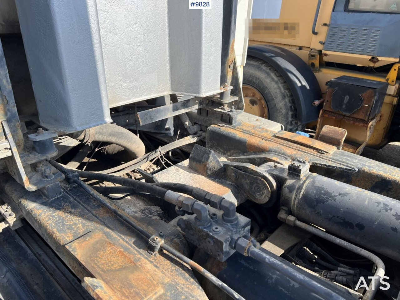 Hook lift truck Volvo FH 480 Hook Truck