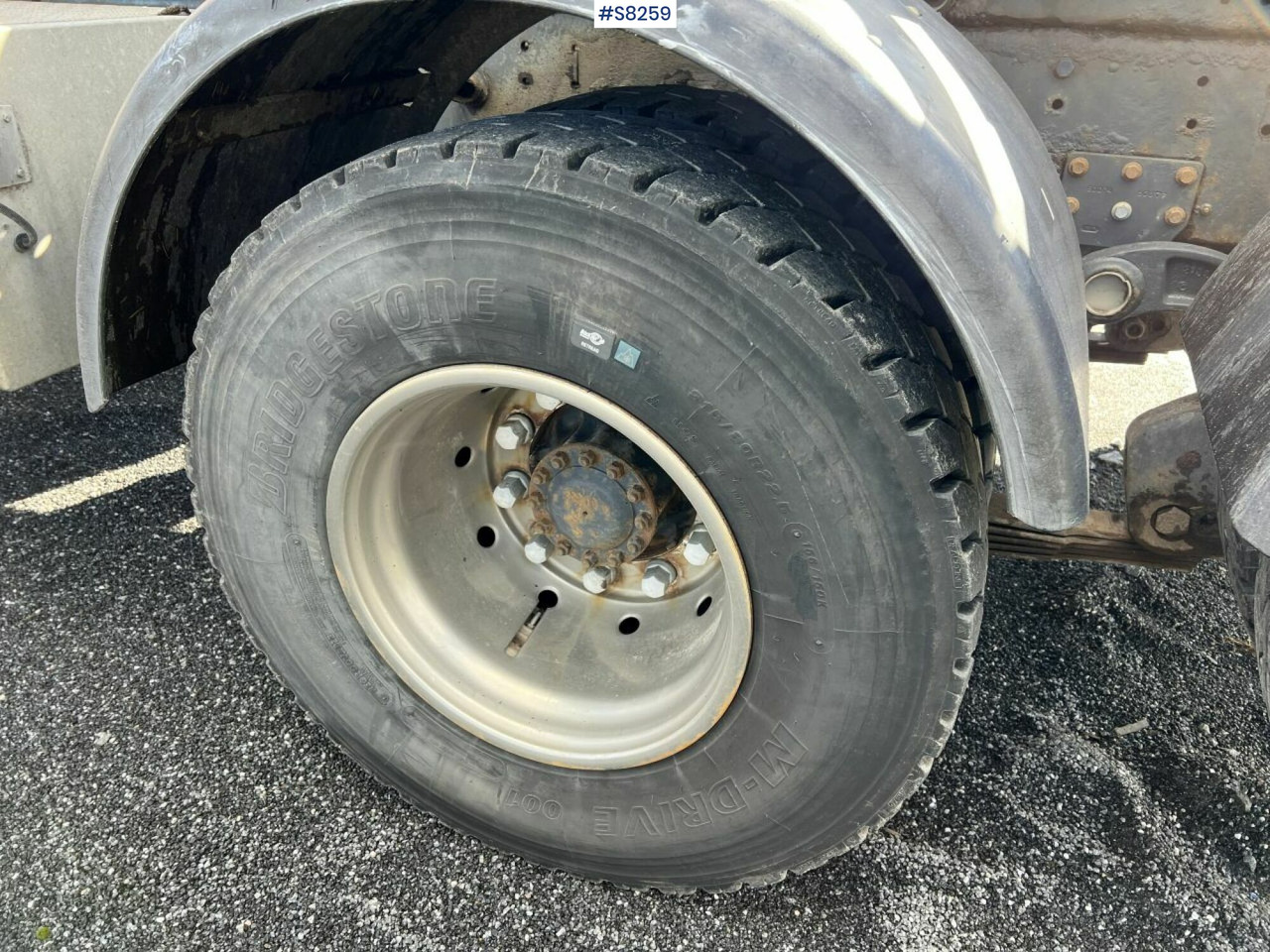 Hook lift truck Volvo FH 480 Hook Truck, see video