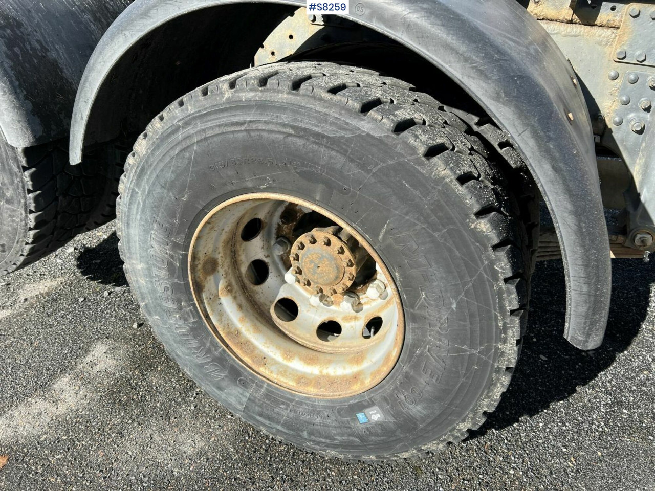 Hook lift truck Volvo FH 480 Hook Truck, see video