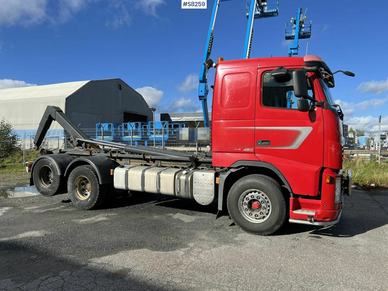 Hook lift truck Volvo FH 480 Hook Truck, see video