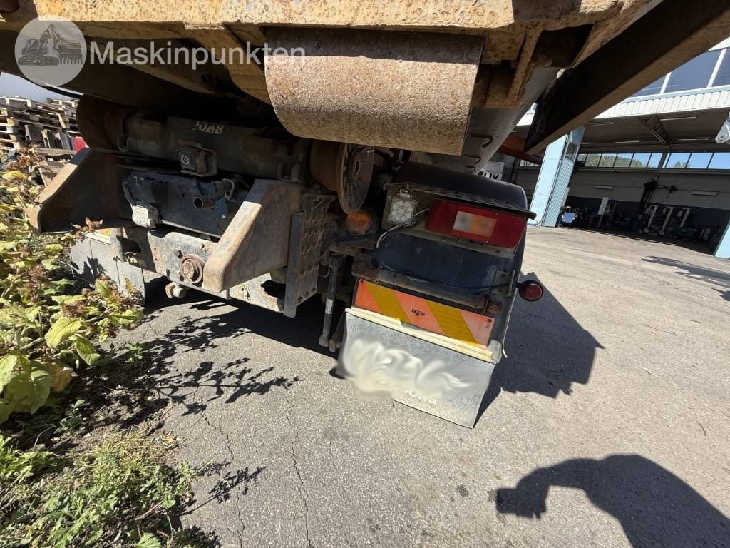 Hook lift truck Volvo FH 520