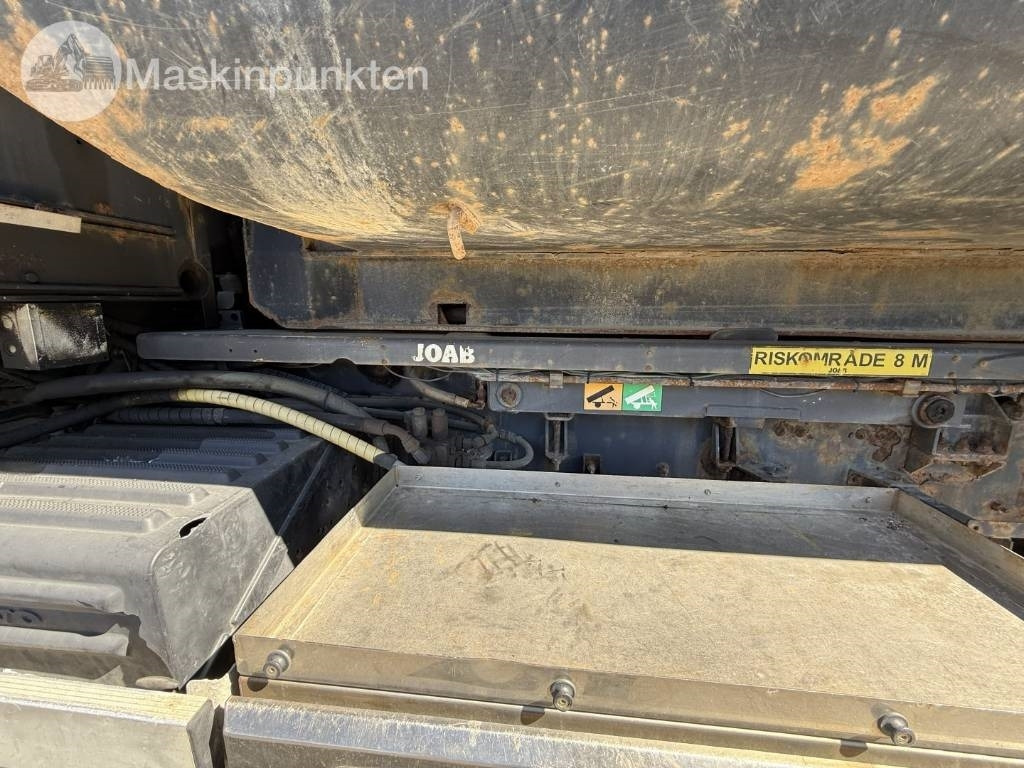 Hook lift truck Volvo FH 520