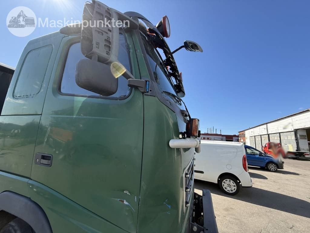 Hook lift truck Volvo FH 520