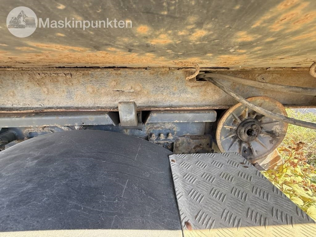 Hook lift truck Volvo FH 520