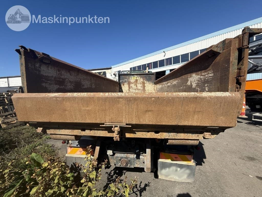 Hook lift truck Volvo FH 520