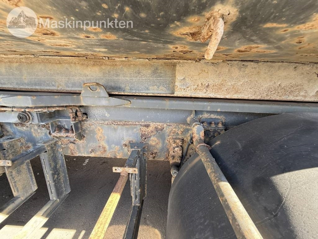 Hook lift truck Volvo FH 520