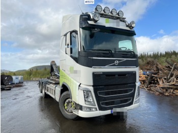 Volvo FH 540 - hook lift truck